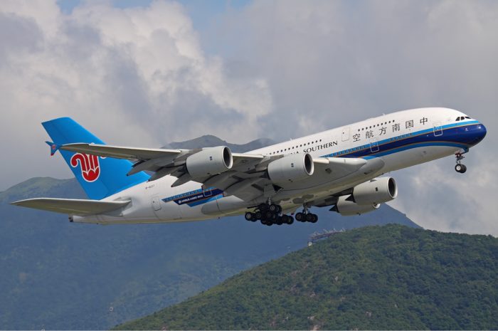 China_Southern_Airlines_A380_Kustov-1