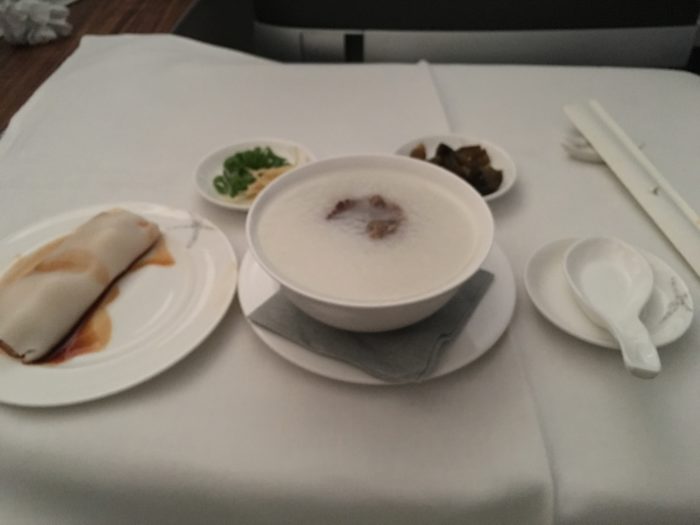腸粉+牛肉粥